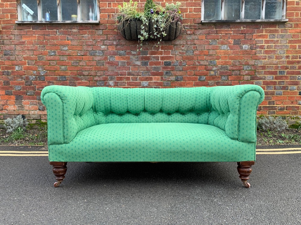 Victorian Chesterfield sofa View II