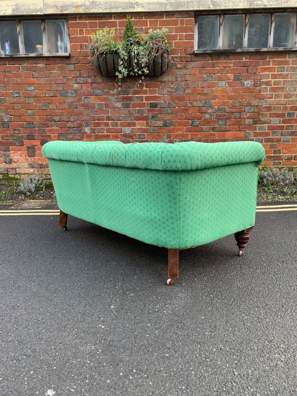 Victorian Chesterfield sofa View III