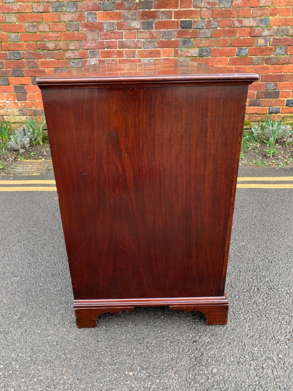 George III Mahogany chest  View IX