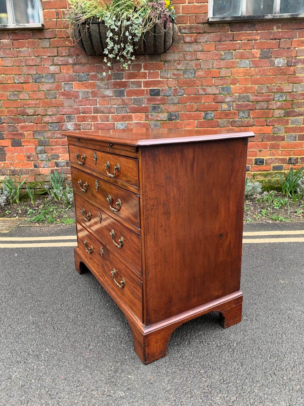 Georgian Mahogany chest  View VIII