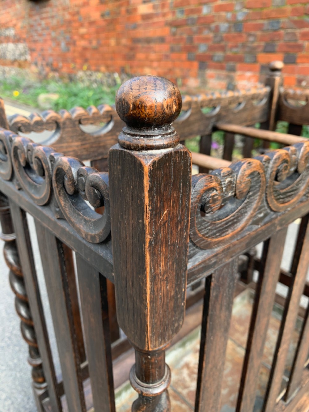 Edwardian oak umbrella stand View V