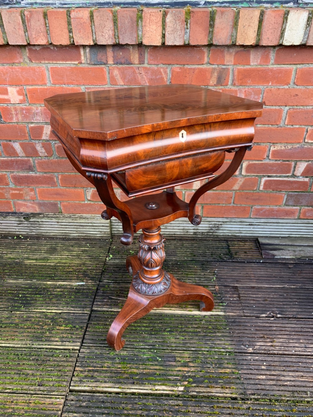 Nineteenth century Mahogany work table