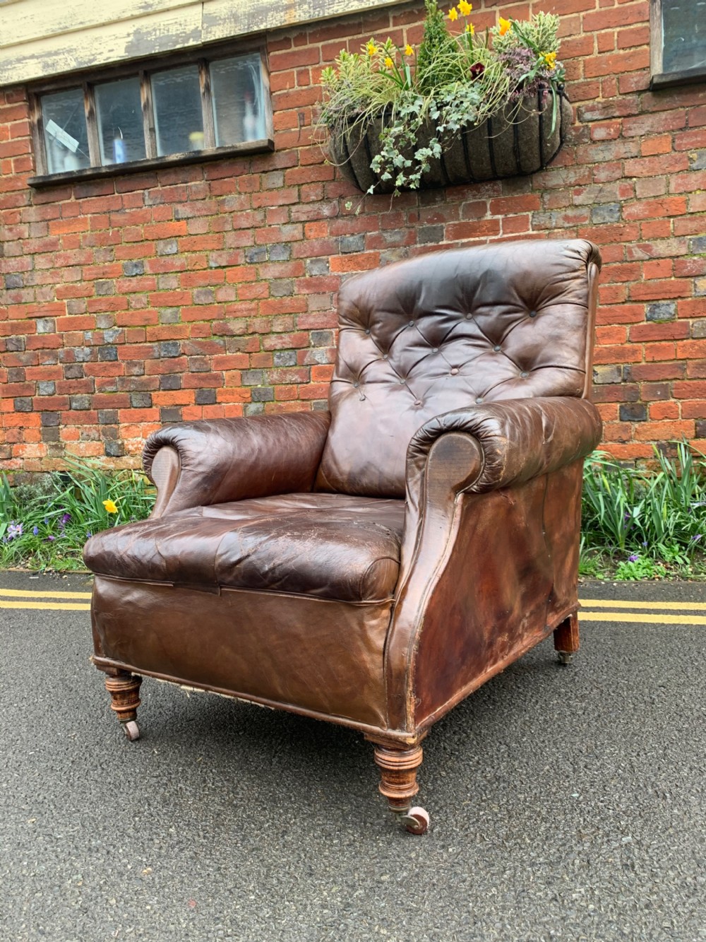 Victorian leather armchair 