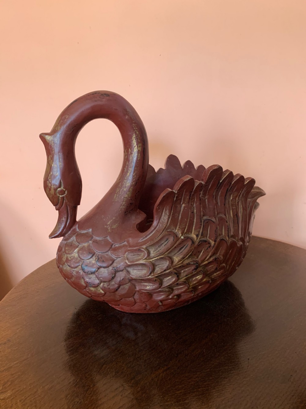 Eastern carved swan