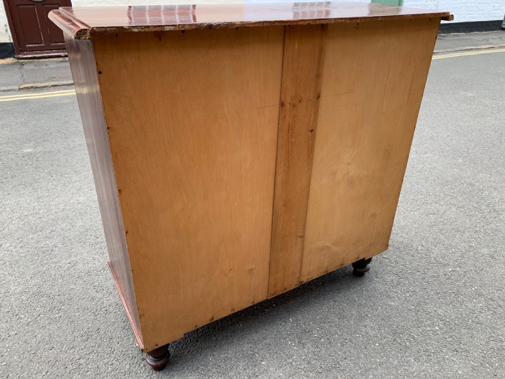 Victorian pine chest in original paint  View III