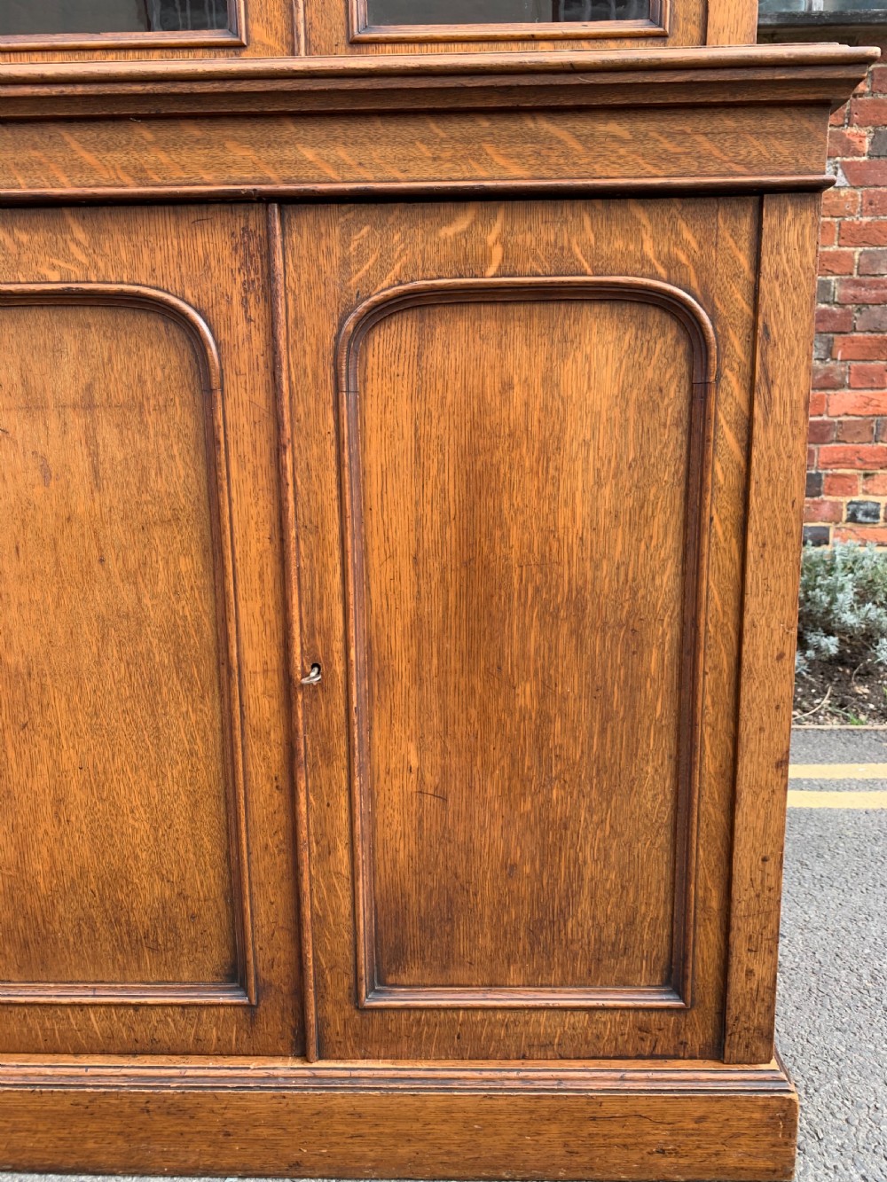 Nineteenth century oak bookcase  View VII