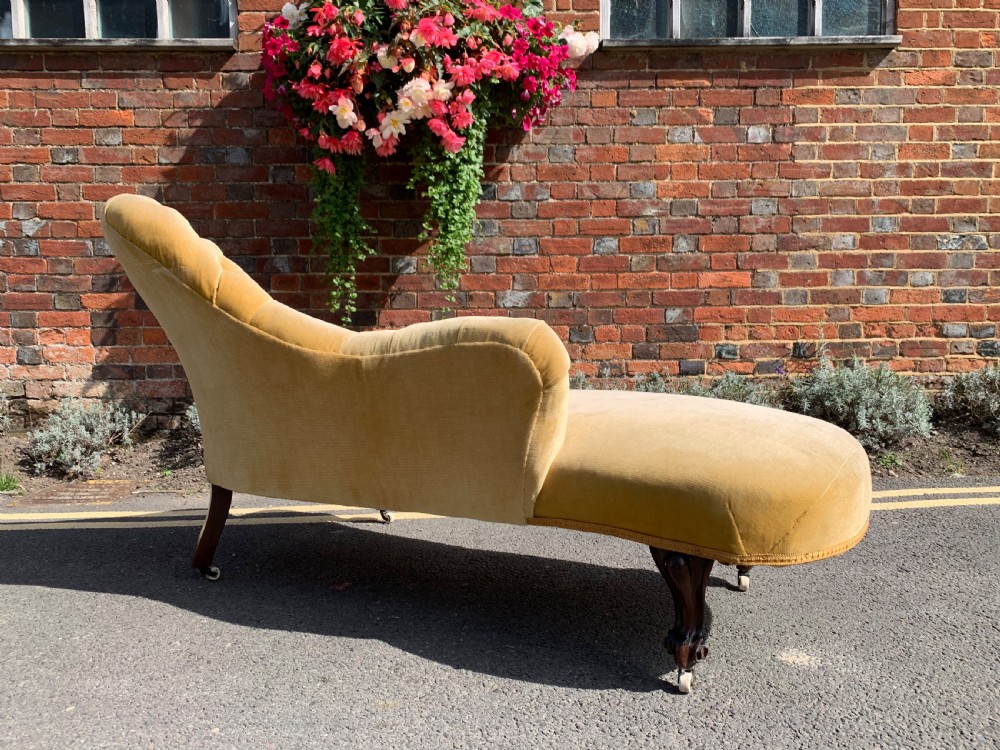 Victorian rosewood chaise longue  View VII