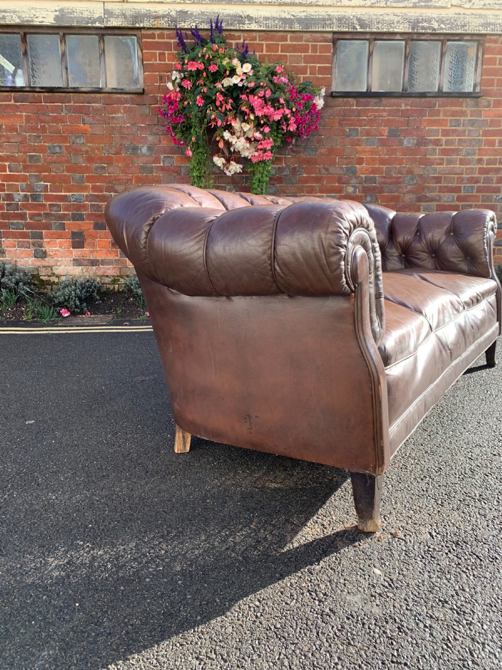 Leather chesterfield sofa  View V