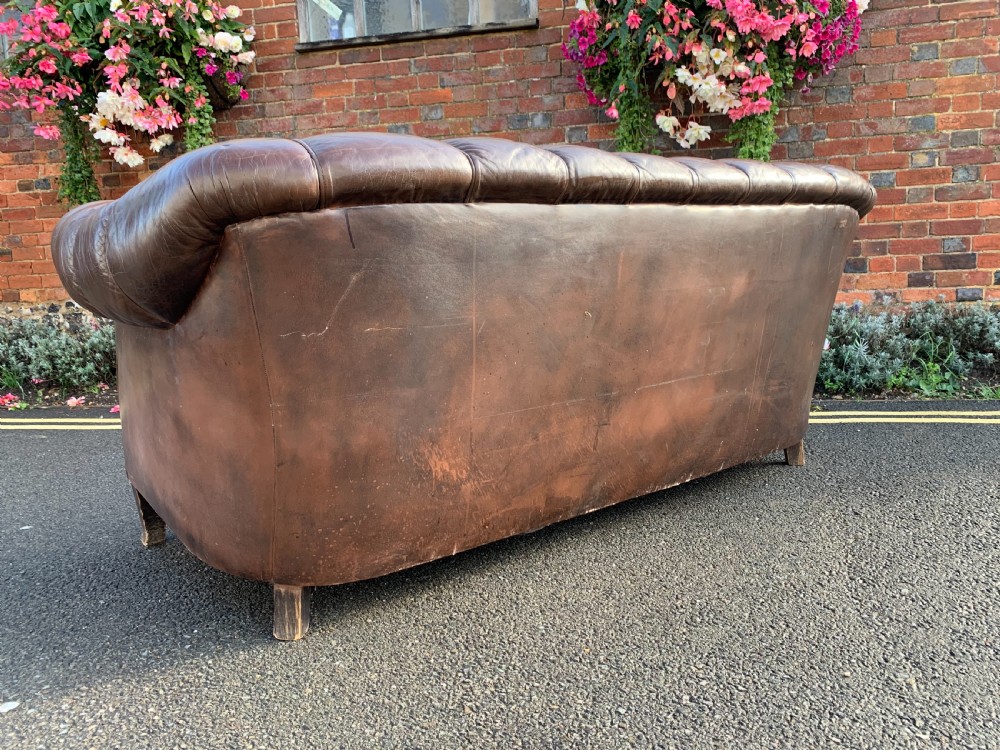 Leather chesterfield sofa  View VI