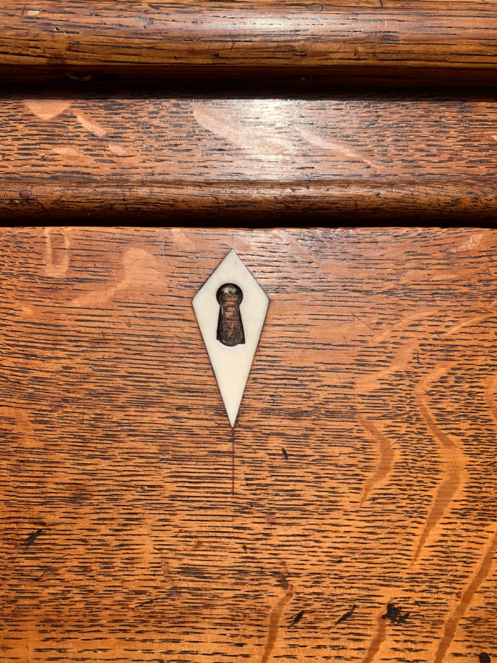 Nineteenth century oak Welsh dresser  View IX