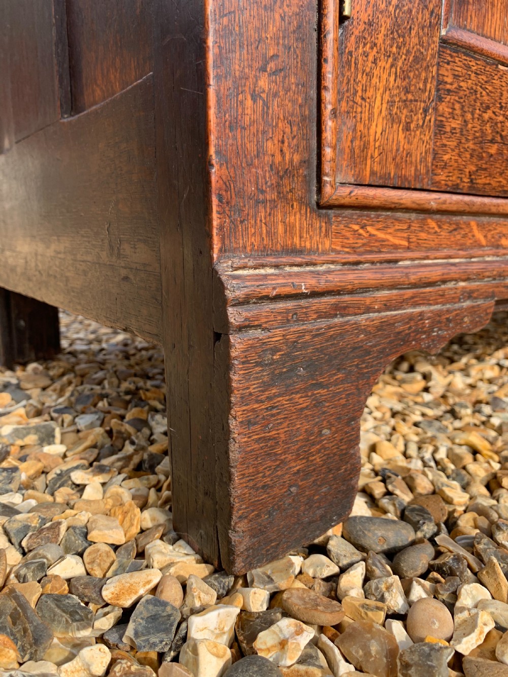 Nineteenth century oak Welsh dresser  View XIV