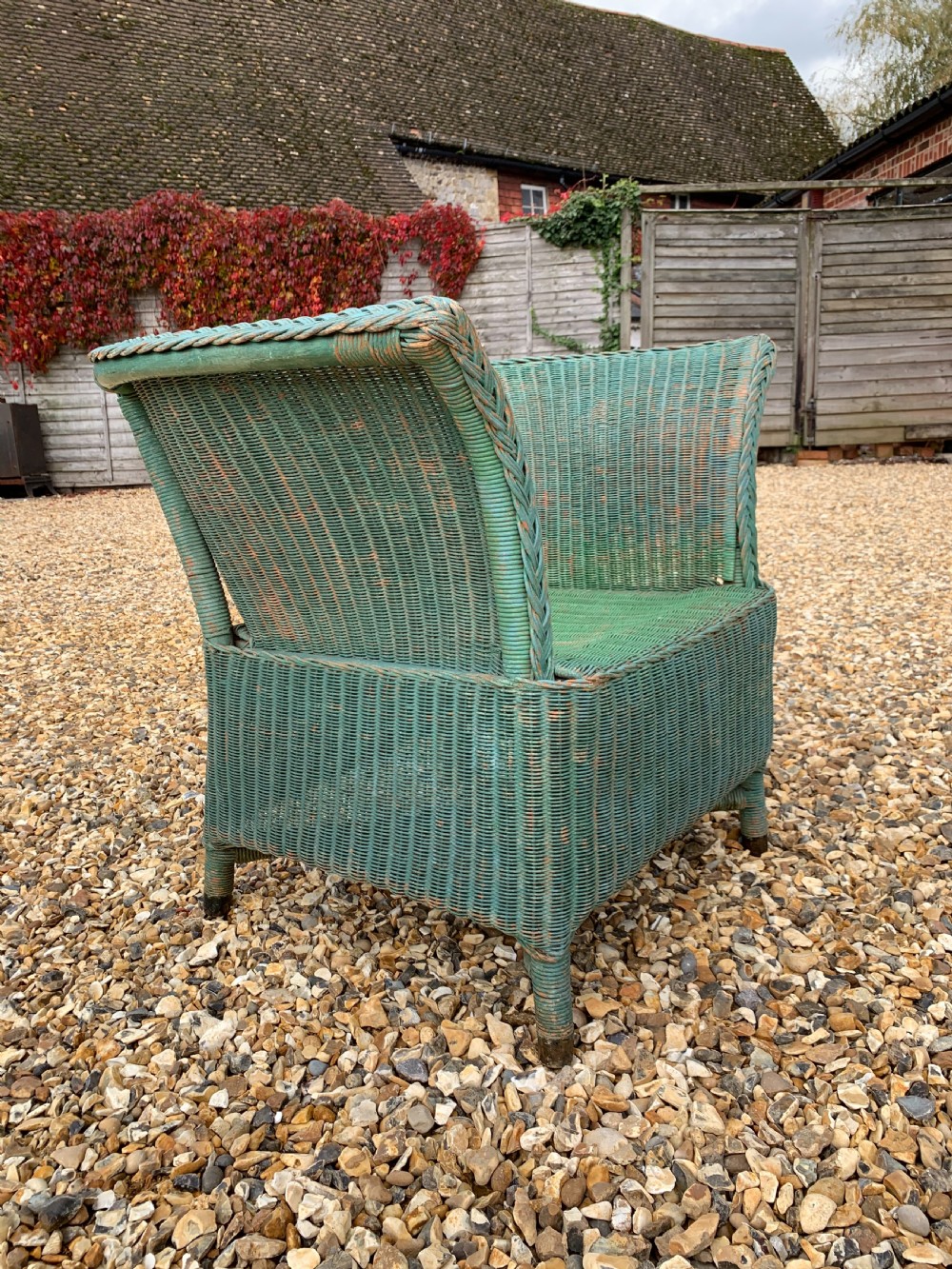 Lloyd loom armchair View IV