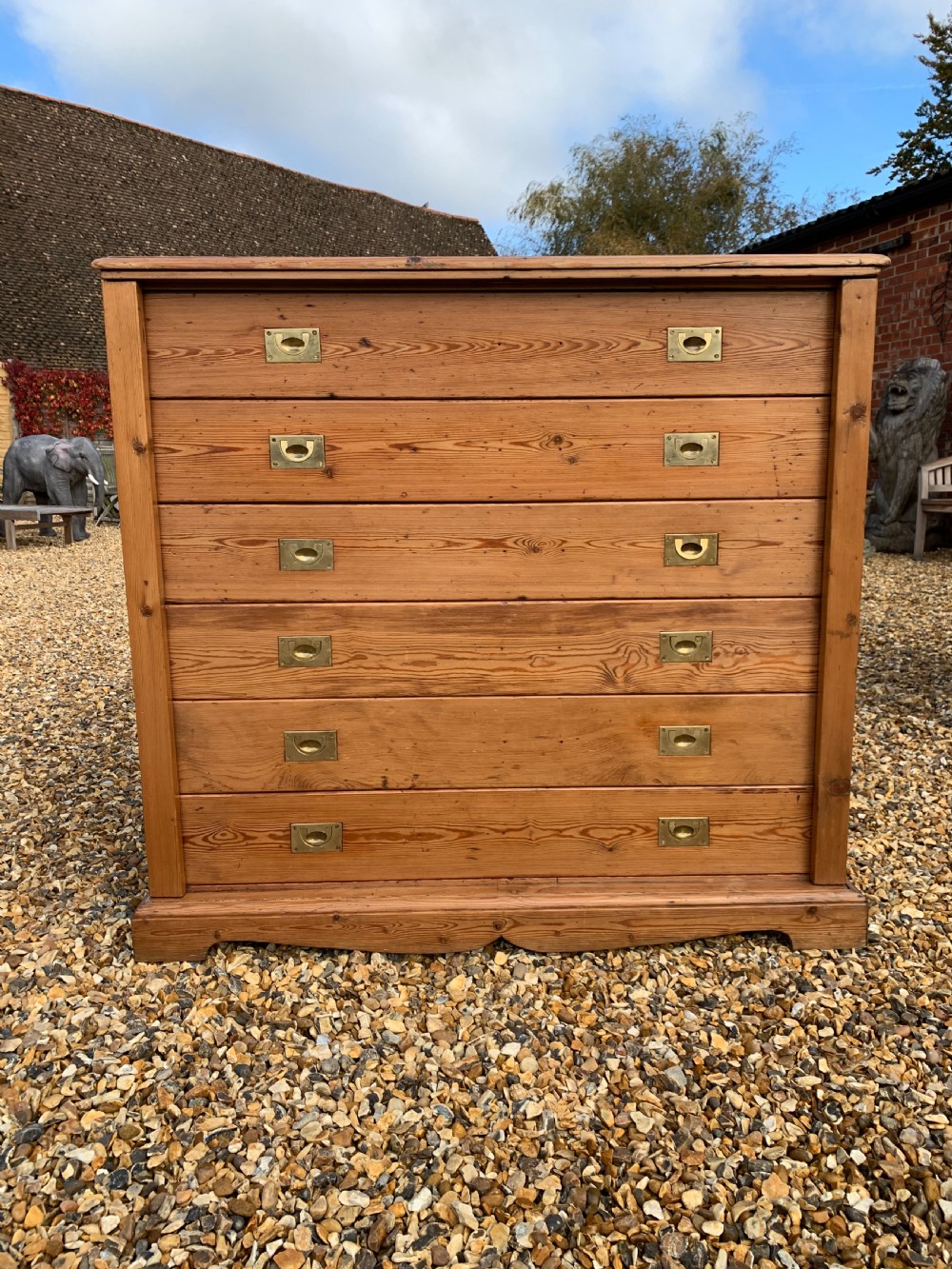 Pitch pine plan chest View III