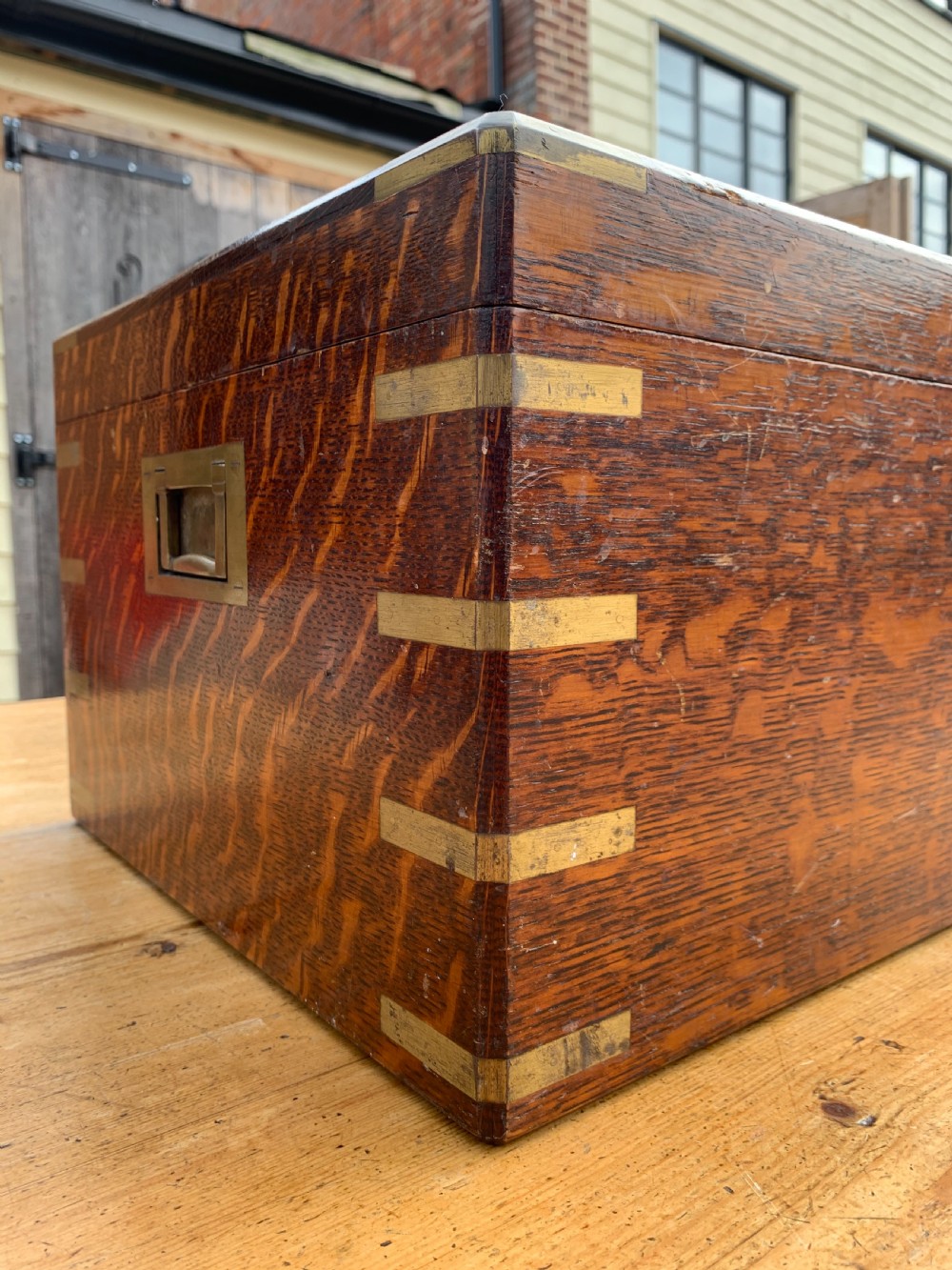 Army and Navy cutlery box View IX