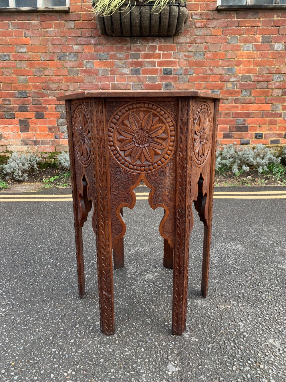 Moorish style table  View V