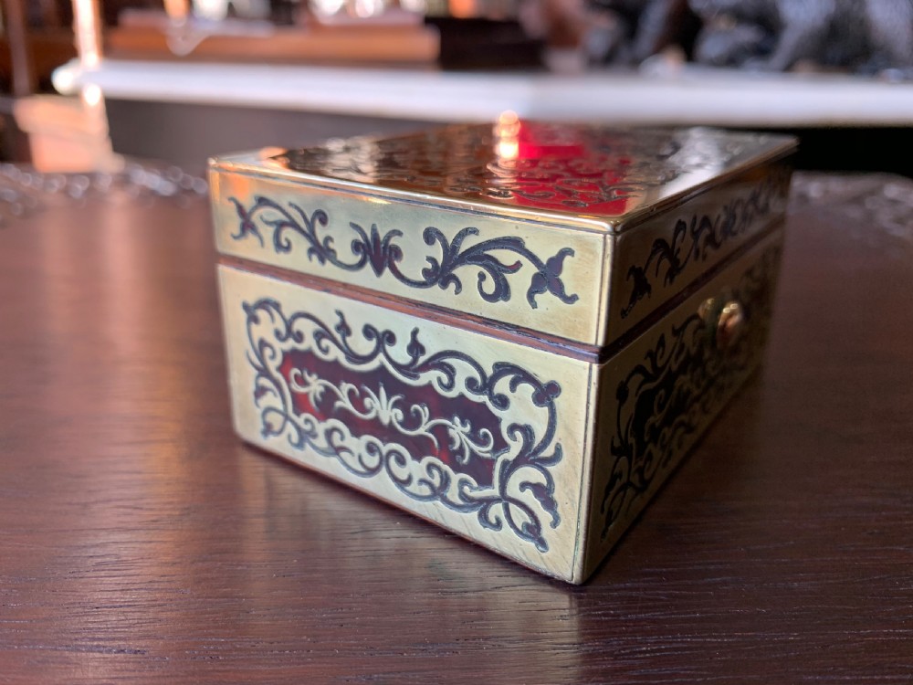 Asprey Boulle stamp box View VI