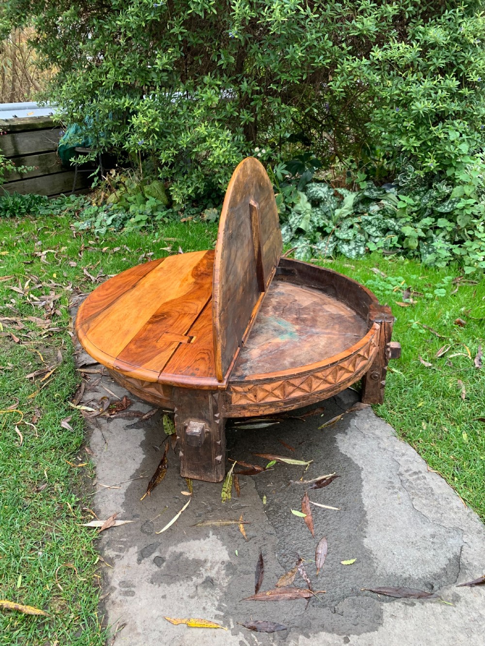 Indian chakki coffee table  View III