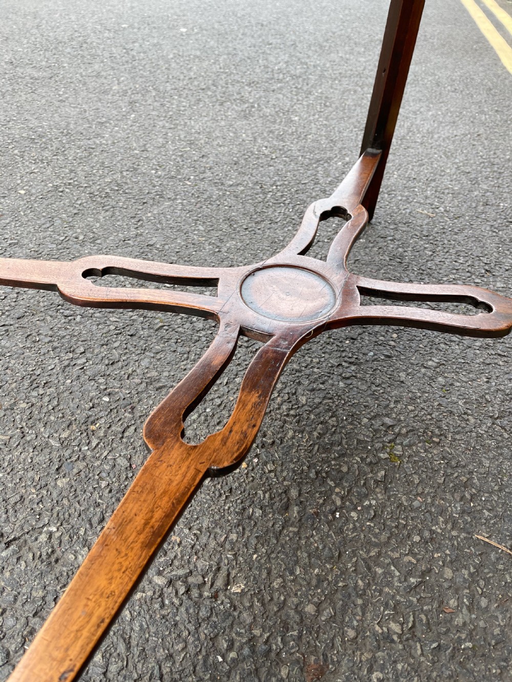 Chippendale period Pembroke table  View XI