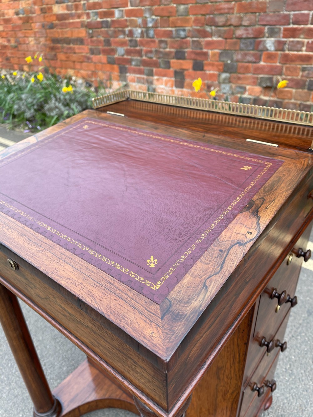 William IV rosewood davenport  View VI