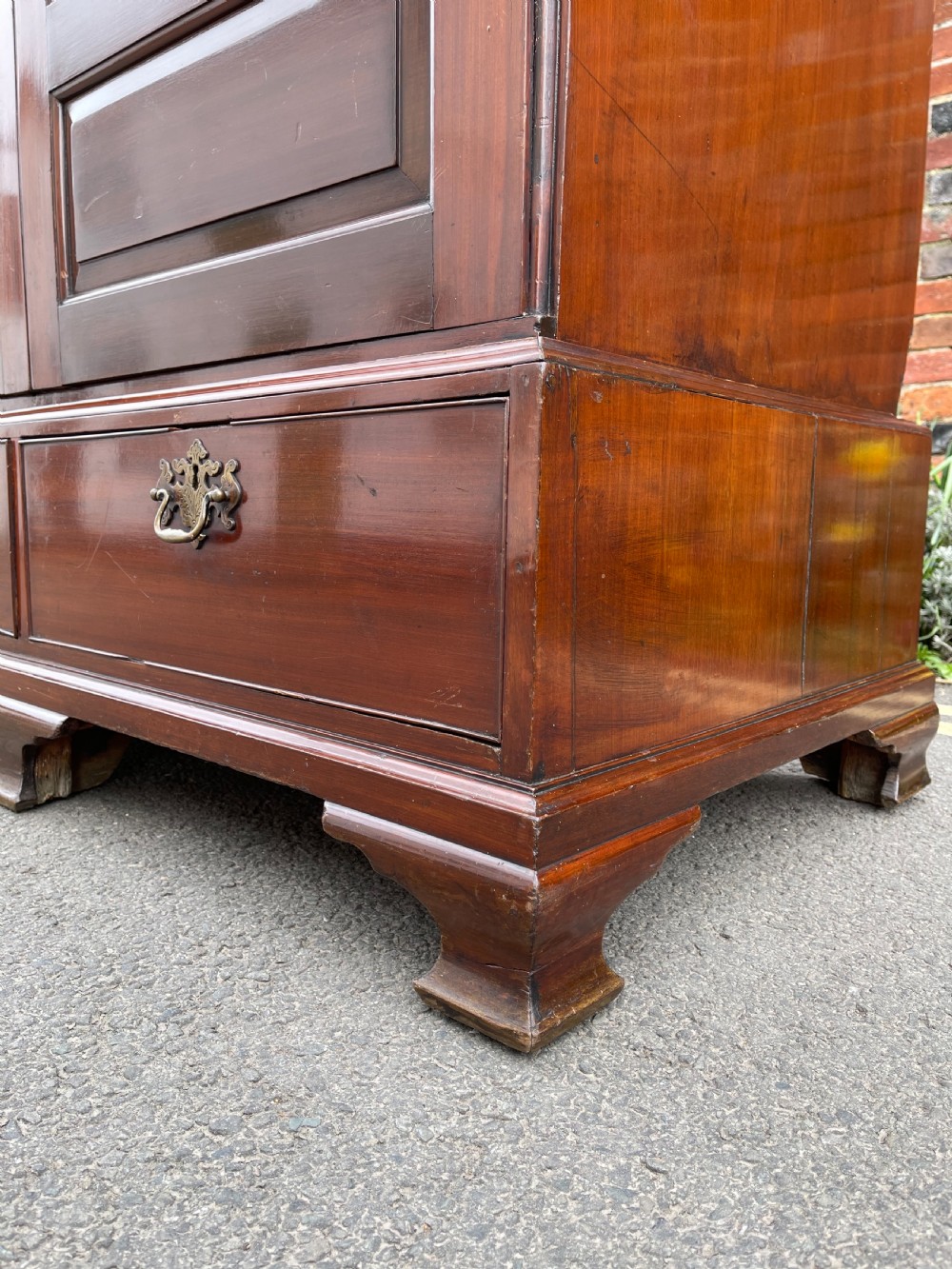 Eighteenth century Mahogany dwarf press cupboard  View III