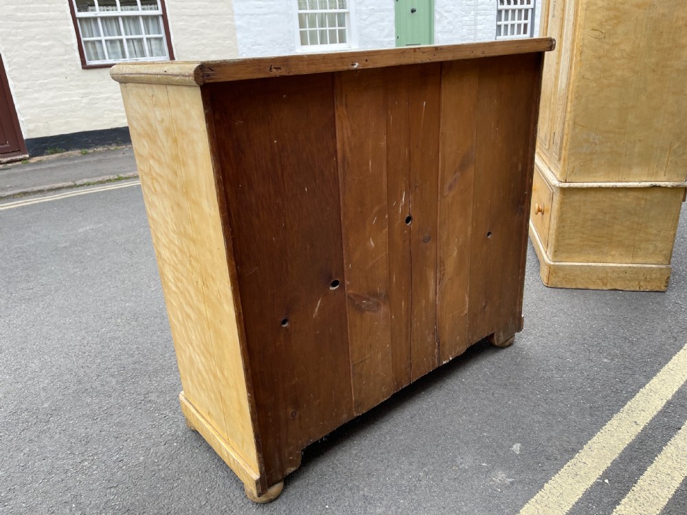 Victorian painted pine bedroom pair View IX