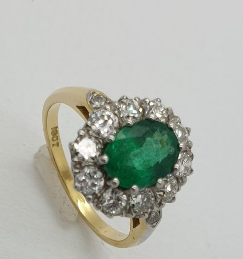 18ct Yg Emerald Diamond Cluster