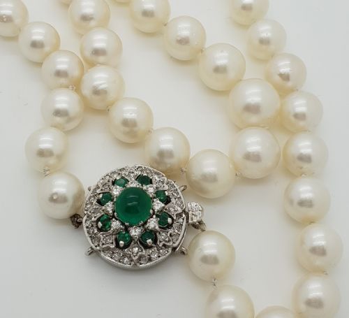 Pearls with Cabochon Emerald and Diamond Clasp