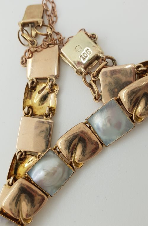 Murrle Bennet  9ct Gold and Pearl Blister Bracelet
