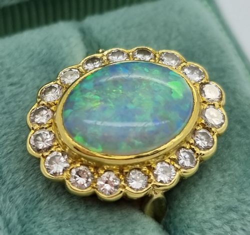 fig 1. 18ct YG Opal Diamond Ring