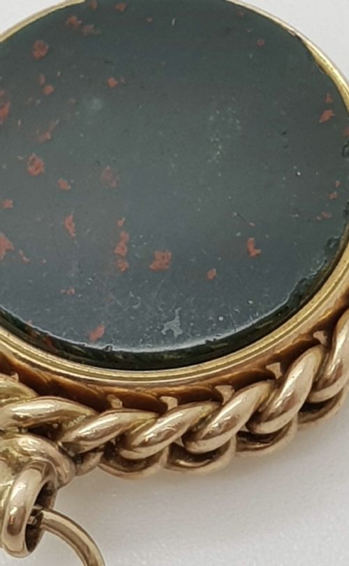 CORNELIAN AND AGATE 9CT GOLD FOB - ADDITIONAL PHOTO 3