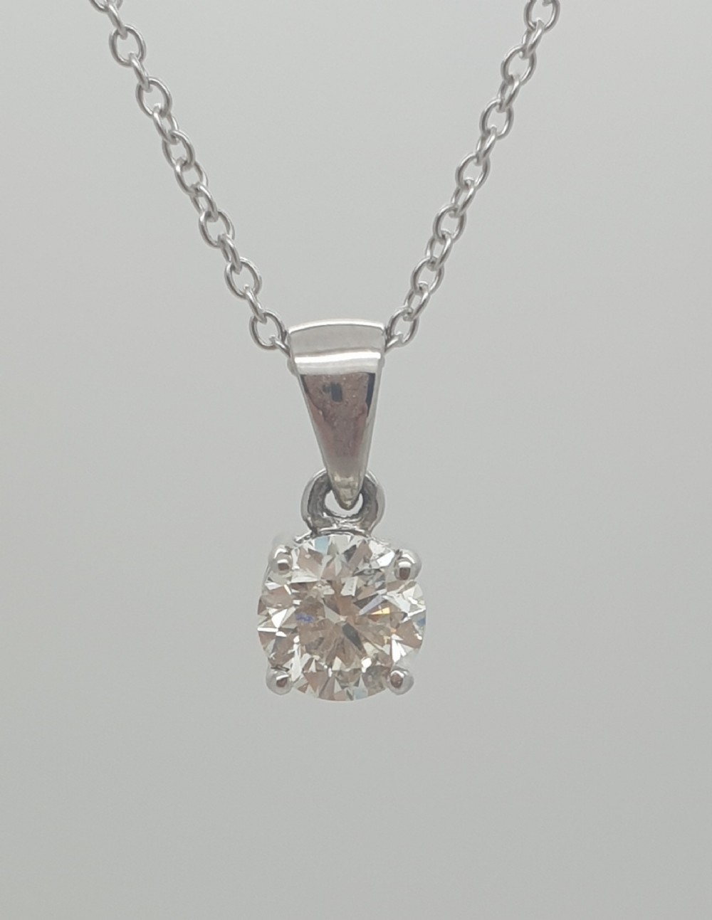 18ct Solitaire Diamond Pendant