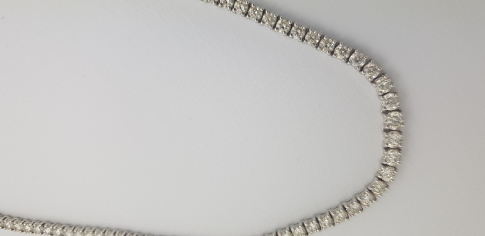 Diamond Collar View IV