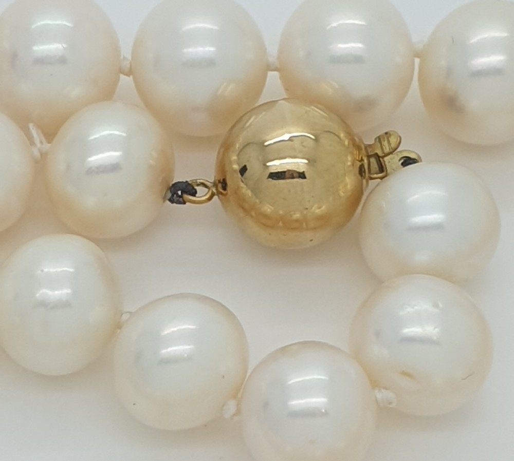 South Sea Pearls
 Necklace with Gold Ball Clasp