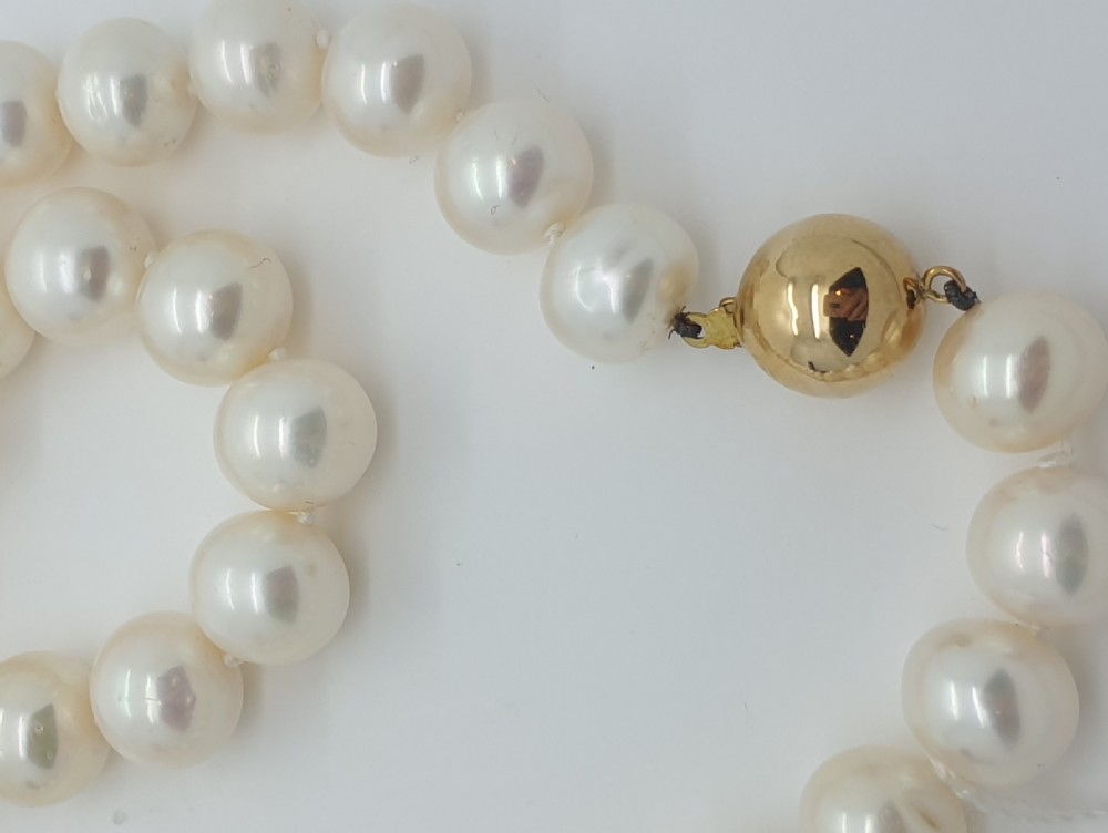 South Sea Pearls
 Necklace with Gold Ball Clasp View II