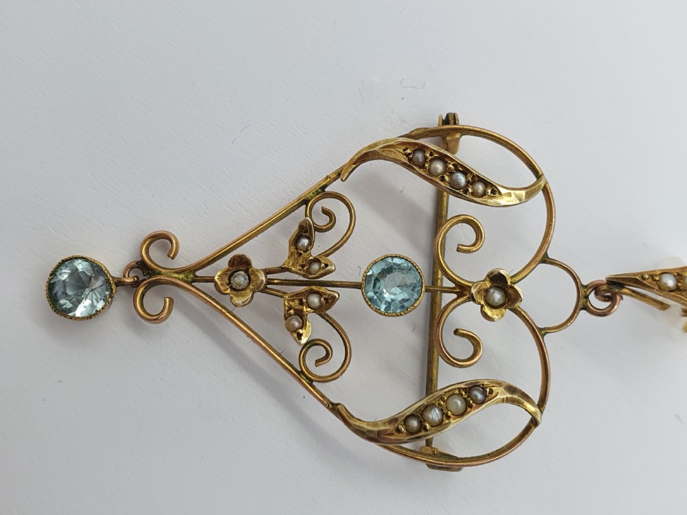 Edwardian Pendant View IV
