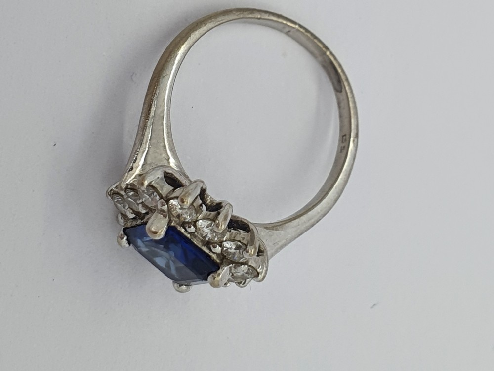 Princess cut Sapphire Diamond Dress Ring View V