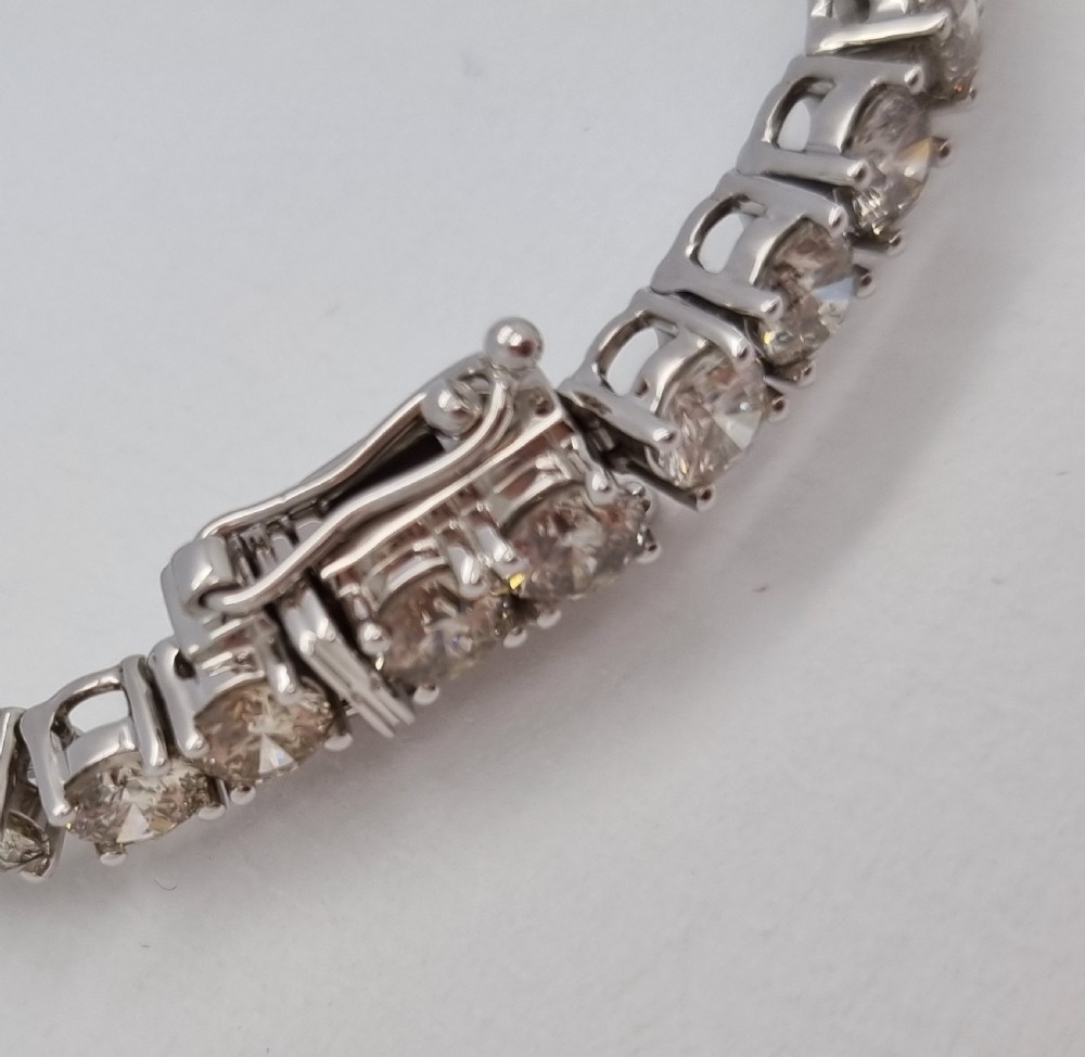 Diamond Tennis Bracelet  View V