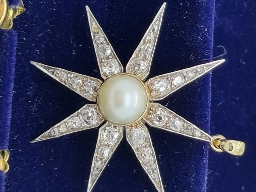 9ct Victorian Pearl Diamond Star View VII