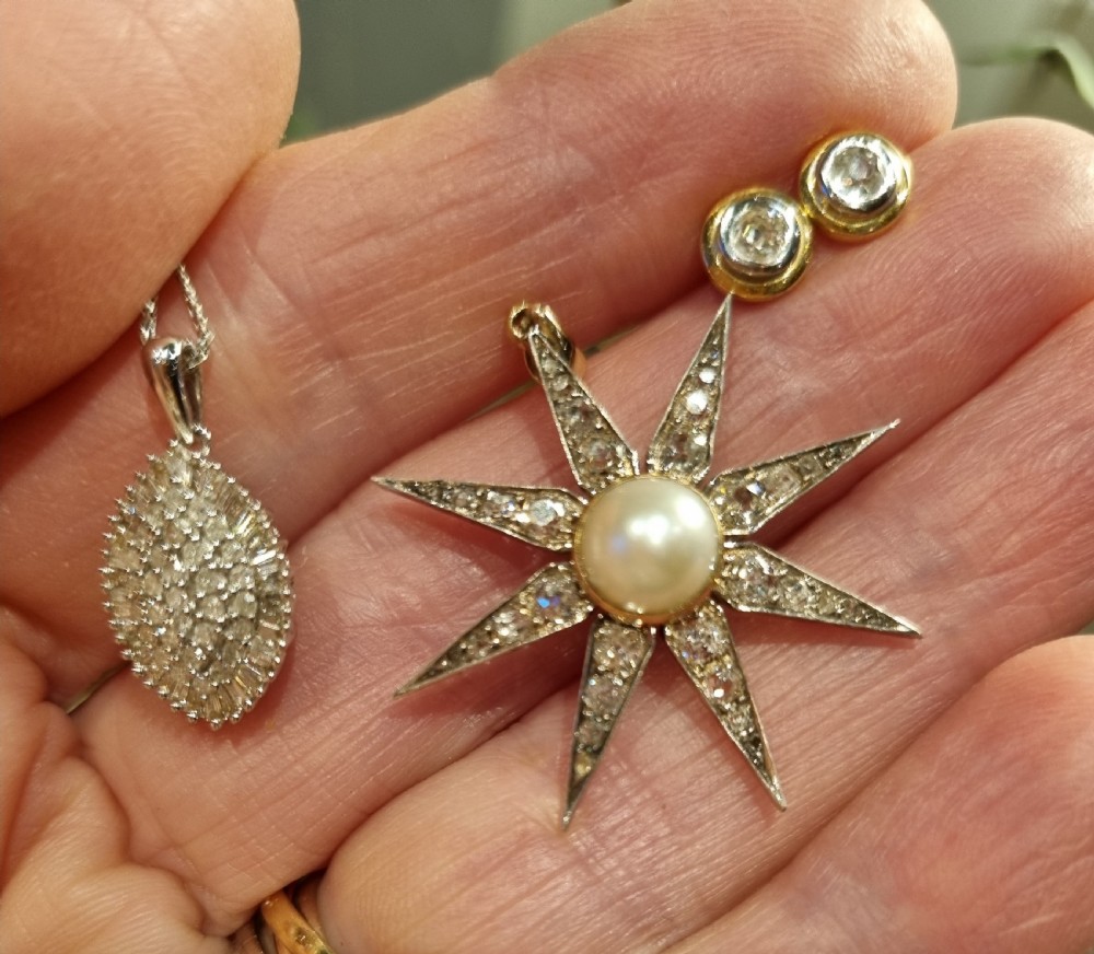 Diamond Cluster Pendant View IX