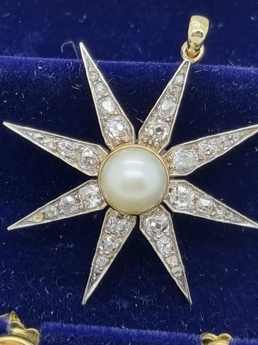 9ct Victorian Pearl Diamond Star