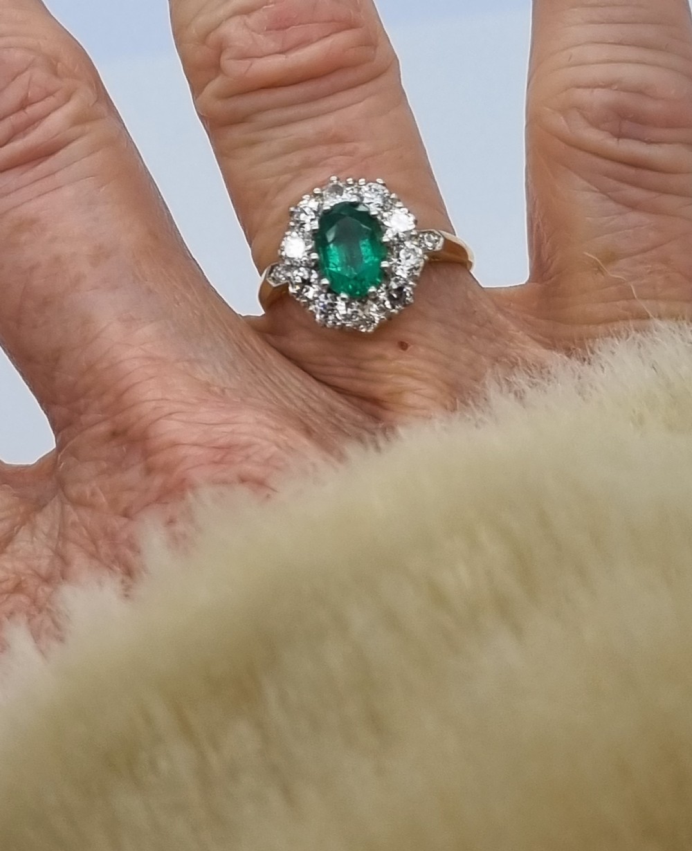 YG Oval Emerald and Diamond  Cluster View XVI
