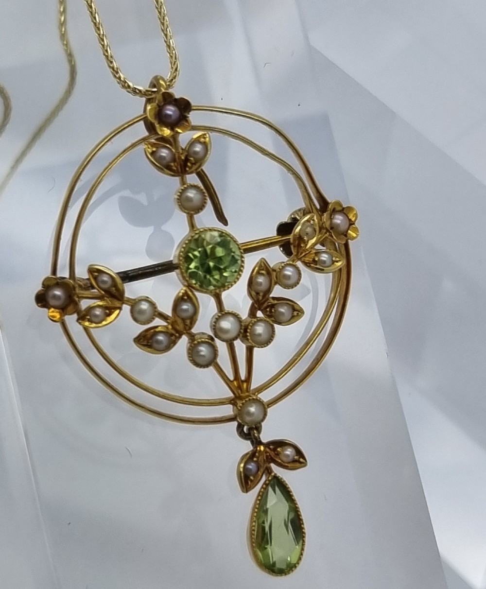 Peridot Seed Pearl Edwardian Pendant View VII