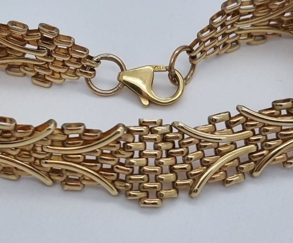 9ct Gate Bracelet  View IX