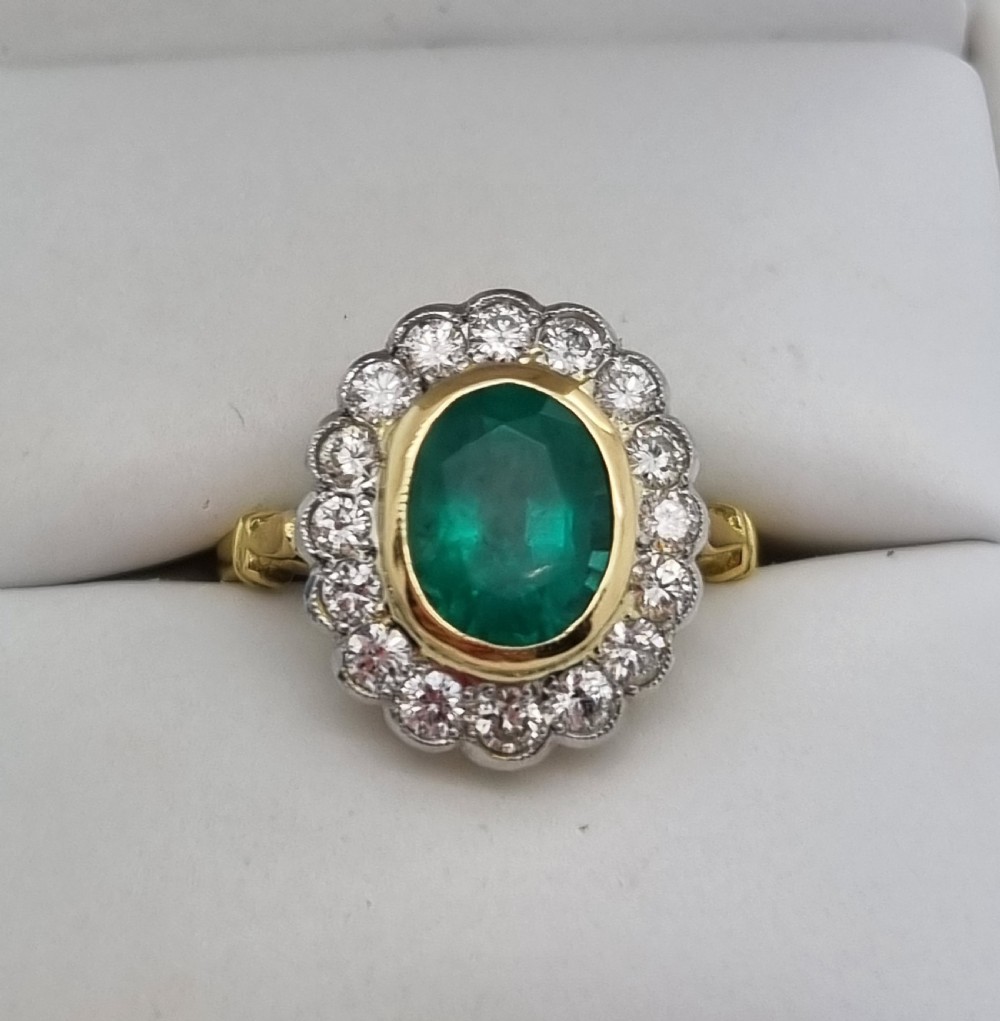 18ct Emerald Diamond Ring View IV