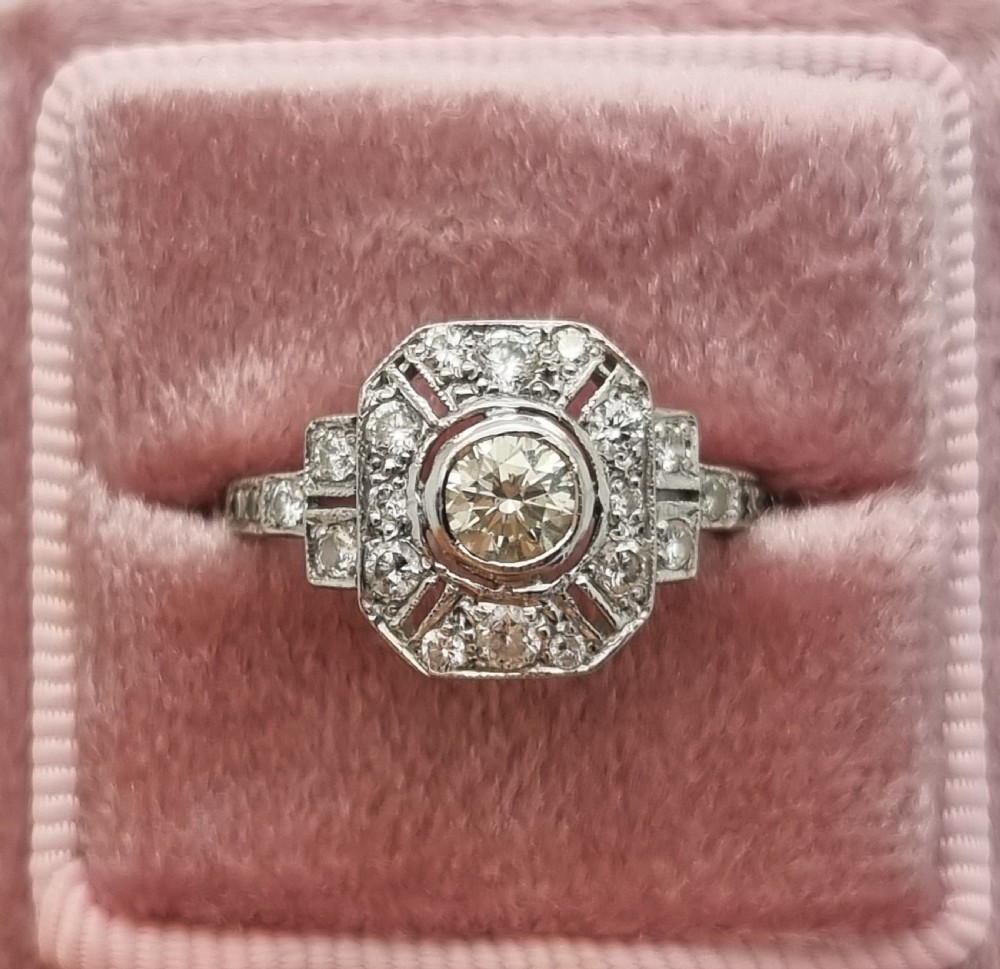 Diamond Cluster View XI