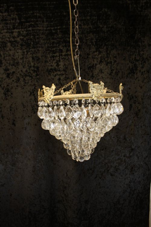Early 20th Century Large Drip Chandelier with Cherubs