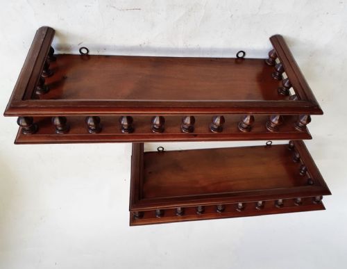 Pair of Wall Brackets Shelves in Walnut