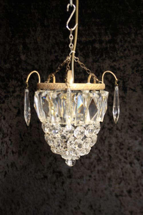 Early 20th Century Small Bag Chandelier