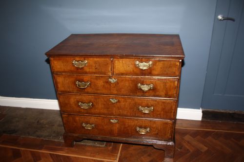 Early 18th Century 3f Wide C1730 Walnut Chest of Drawers
