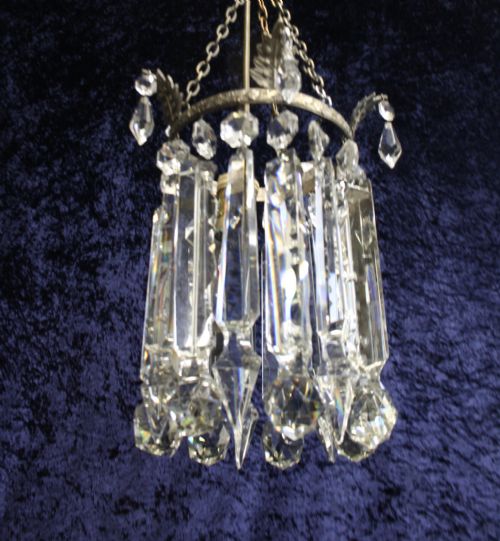 EARLY 20TH CENTURY CHANDELIER WITH LARGE LUSTRES - ADDITIONAL PHOTO 3